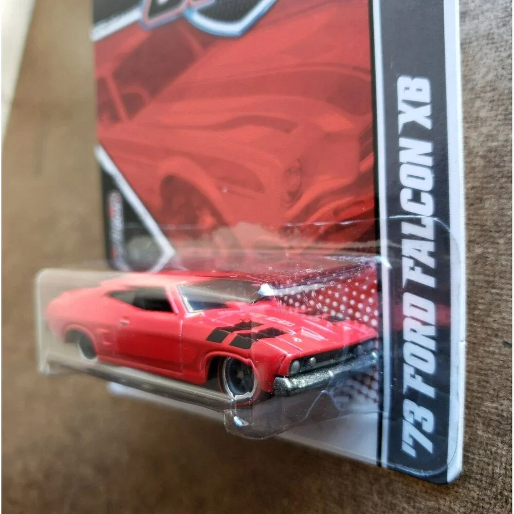 2011 Hot Wheels GARAGE SERIES FORD '73 FORD FALCON XB Red #7/20 REAL RIDERS 10SP